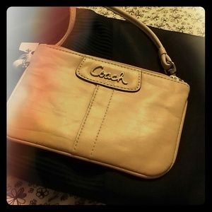 Coach wristlet!!! Very Dainty