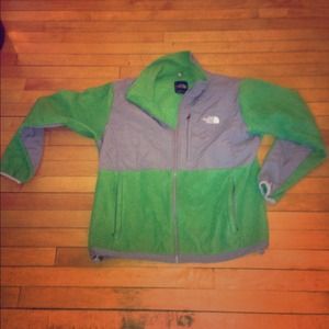 ON HOLD: Authentic North Face Denali