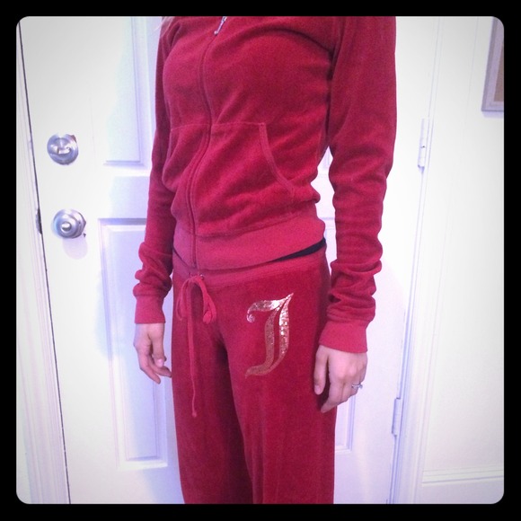 poshmark juicy couture track suit