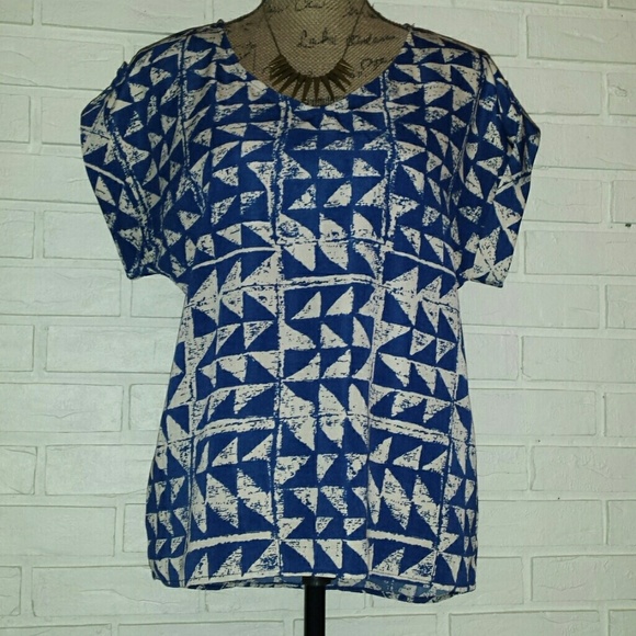 Top - Picture 3 of 4