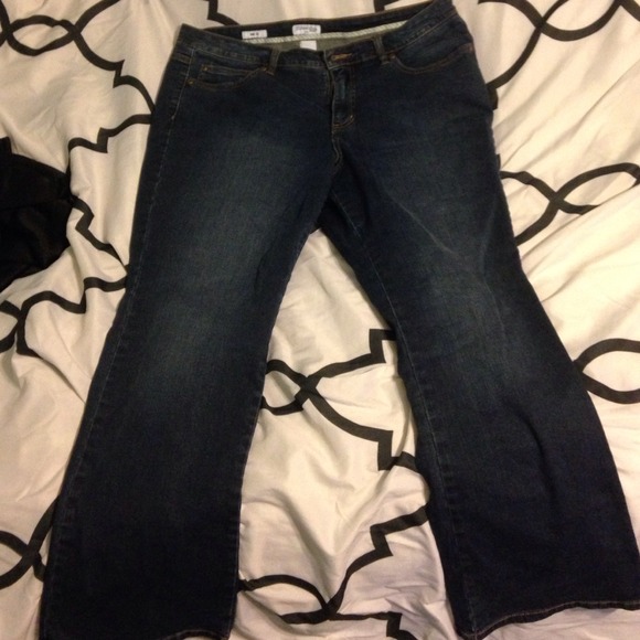 🔴SOLD🔴 Bootcut Jeans - Picture 3 of 3