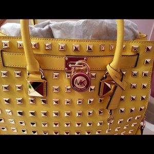 Reserved for iluvpits