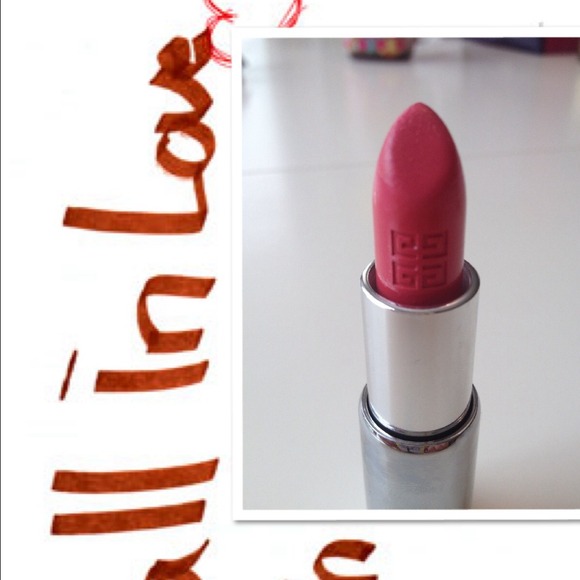 👄👄👄Givenchey Lip Stick👄👄👄