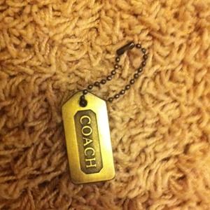 Coach tag