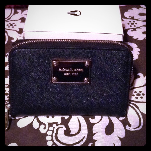 💯Authentic Michael Kors Wallet