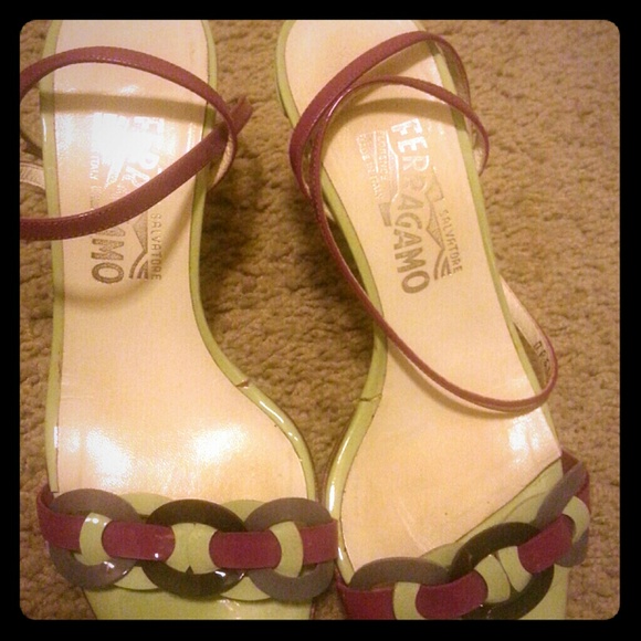 ferragamo sandle