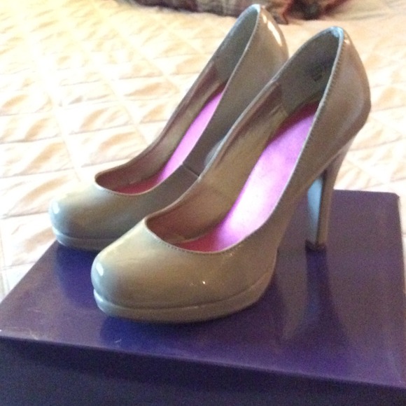 Tan pumps