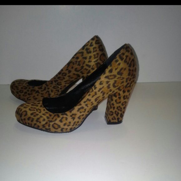 Bucco Leopard Pumps.