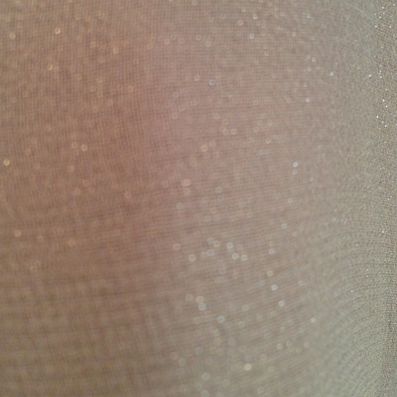 💥SOLD💥Charlotte Russe chiffon tank - Picture 4 of 4