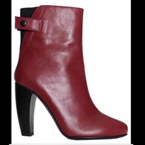 🎉🎉JUST REDUCED🎉🎉🎉🎉Host pick🎉Tibi boots