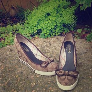 ✨❗️SOLD❗️✨Coach Logo Wedge Heel Shoes