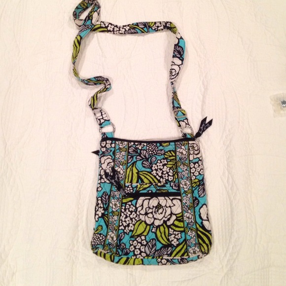 Vera Bradley Island Blooms Hipster