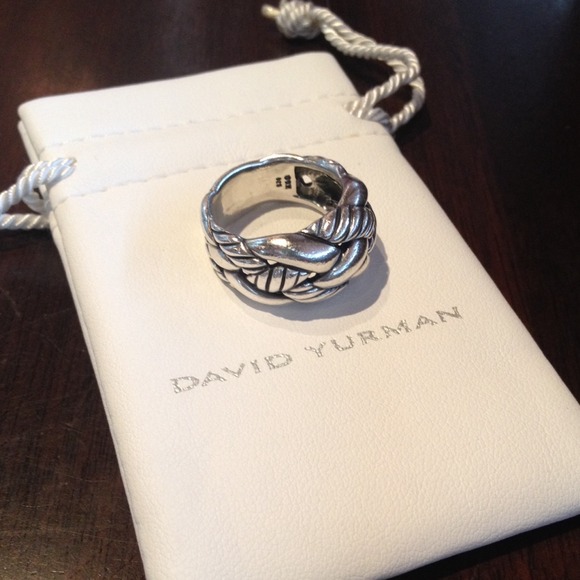 David Yurman Size 7 ring