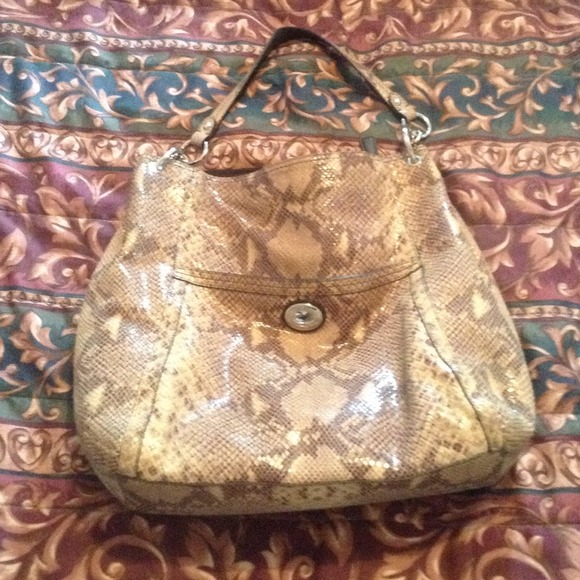 Handbag
