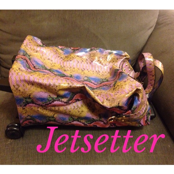 Jetsetters! Big Buddha carry-on luggage ✈️