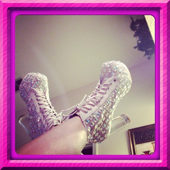 My first pair of Litas 💕💕💕💋💋💋 love them