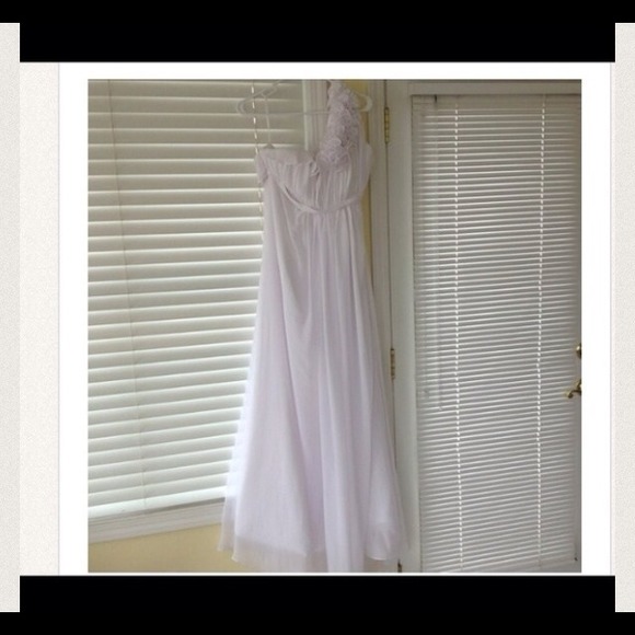 NWOT WEDDING GOWN