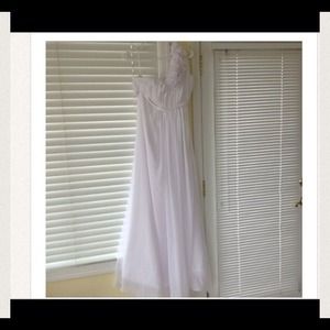 NWOT WEDDING GOWN