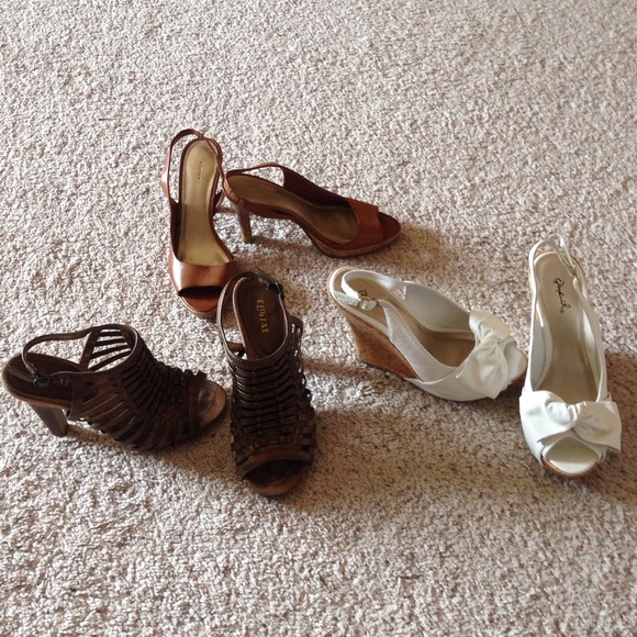 💥2 pairs SOLD!💥 Sandal Bundle Bronze available!
