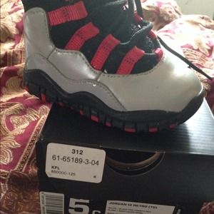 Toddler Jordan's