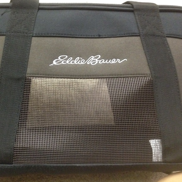 Pet carrier NWOT