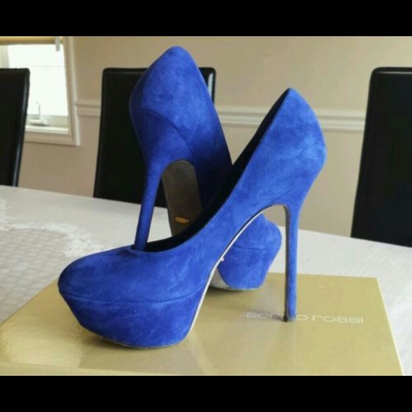 Sergio Rossi Uptown Suede pump