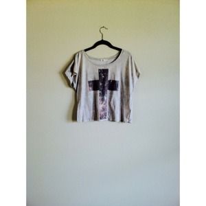 *SOLD ON VINTED* F 21 cross crop top.