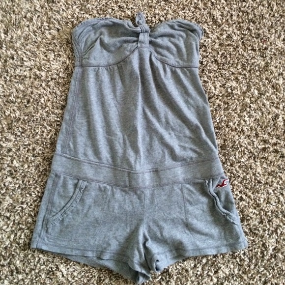Gray Hollister romper