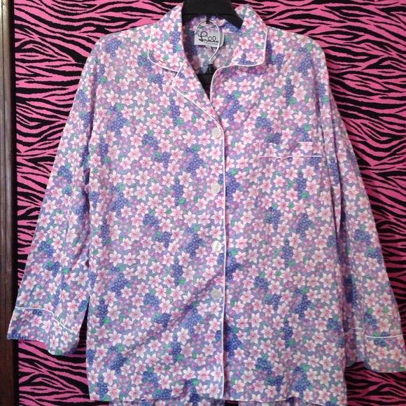Lilly Pulitzer Pants - Never worn Lilly Pulitzer pajama set