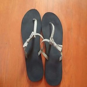 Cute Hollister flip flops