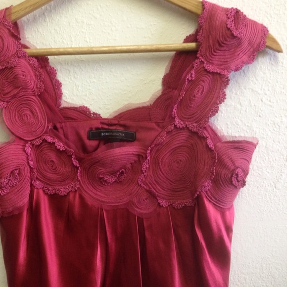 Dress - Picture 4 of 4
