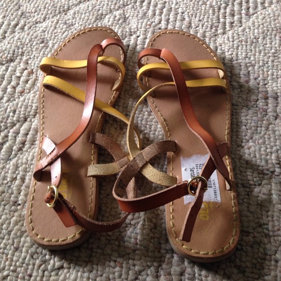 Old Navy size 8 sandals