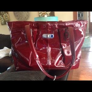 Authentic Coach Chelsea Patent Jayden Carryall