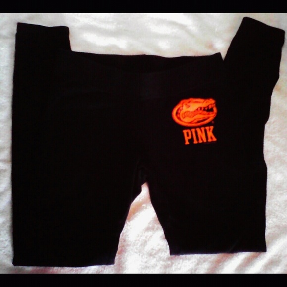 Victoria's Secret Pink legging capris