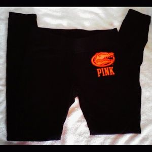 Victoria's Secret Pink legging capris