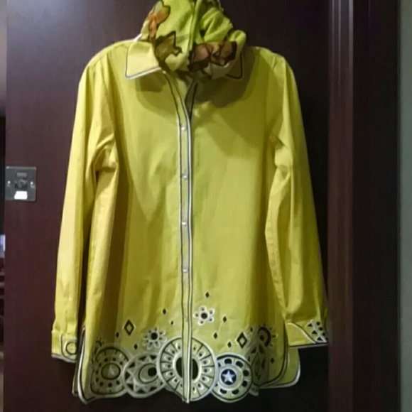BIG SALE NWOT BOB  MACKIE TUNIC/ BLOUSE