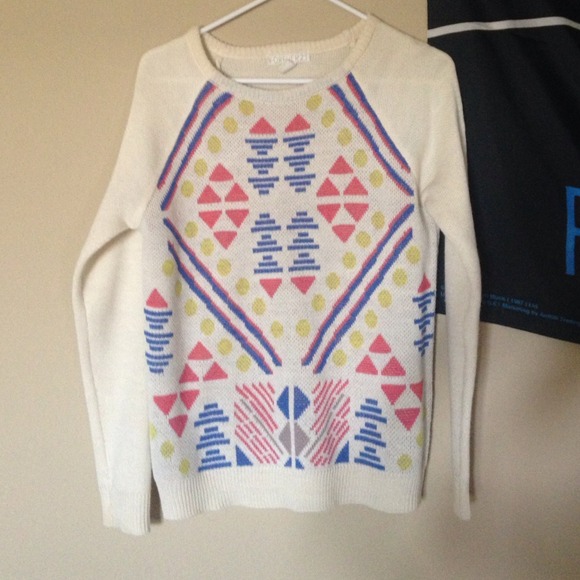 Patterned sweater