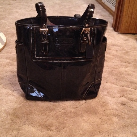 Coach patent leather purse
