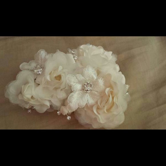 Davids bridal head piece - Picture 1 of 2