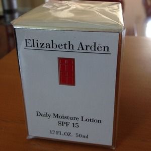 Brand new Elizabeth Arden Daily Moisture Lotion