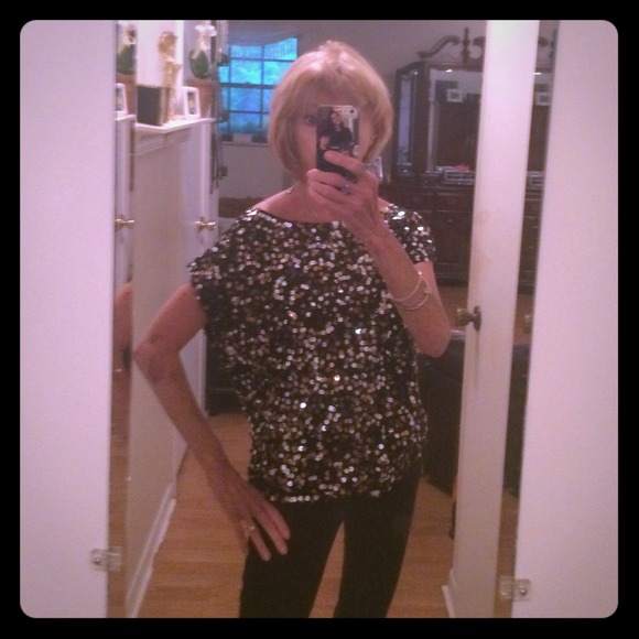 Victoria's Secret Tops - Great top 🎈🎈