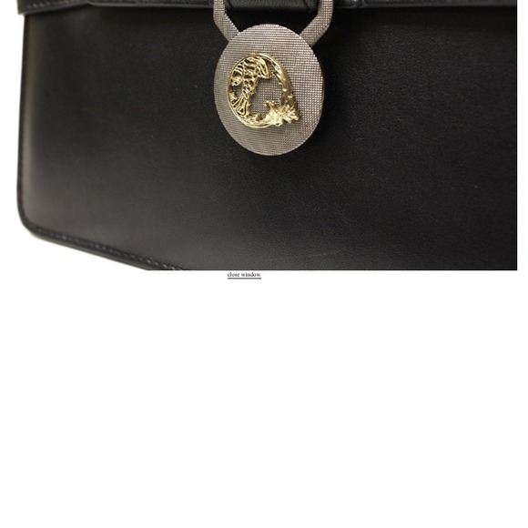 Versace collection - Picture 3 of 4