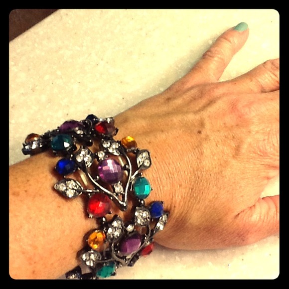 Slip-on Rhinestone Bracelet