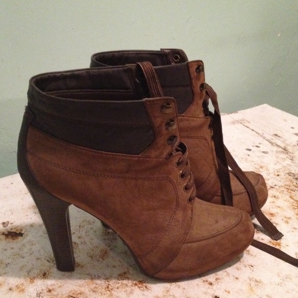 Brown Ankle boots