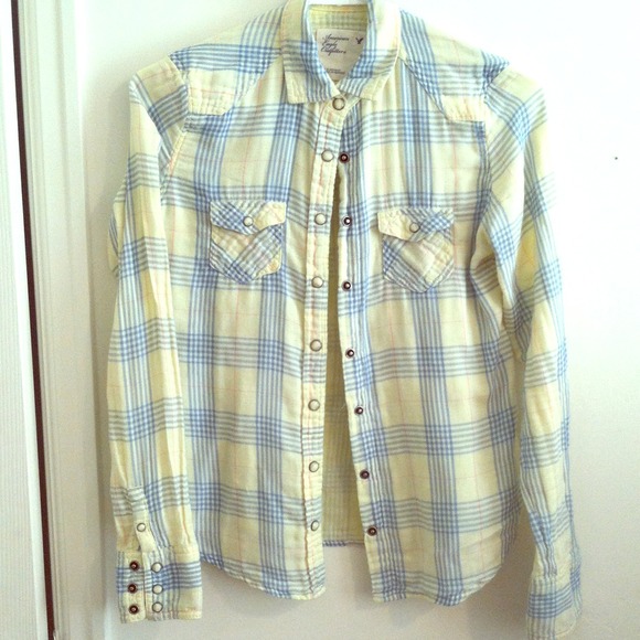 American eagle button up