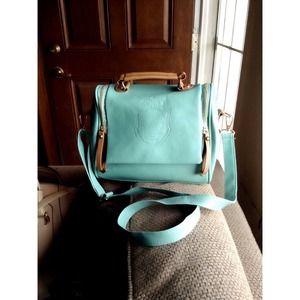 Price Drop‼️Beautiful Tiffany Teal Crossbody Bag💎