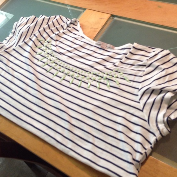 Gap short sleeve stripes