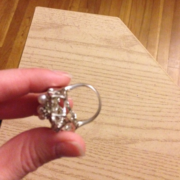 💐HP 5/2/14💐Statement Ring - Picture 4 of 4