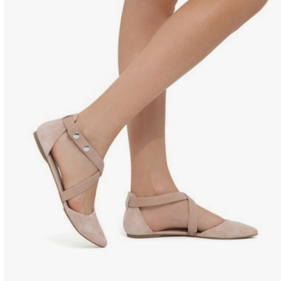 🔥Host Pick🔥 NWT Jessi Flat - Picture 4 of 4