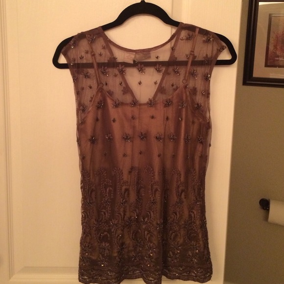 Beautiful sheer beaded top! - Picture 3 of 4